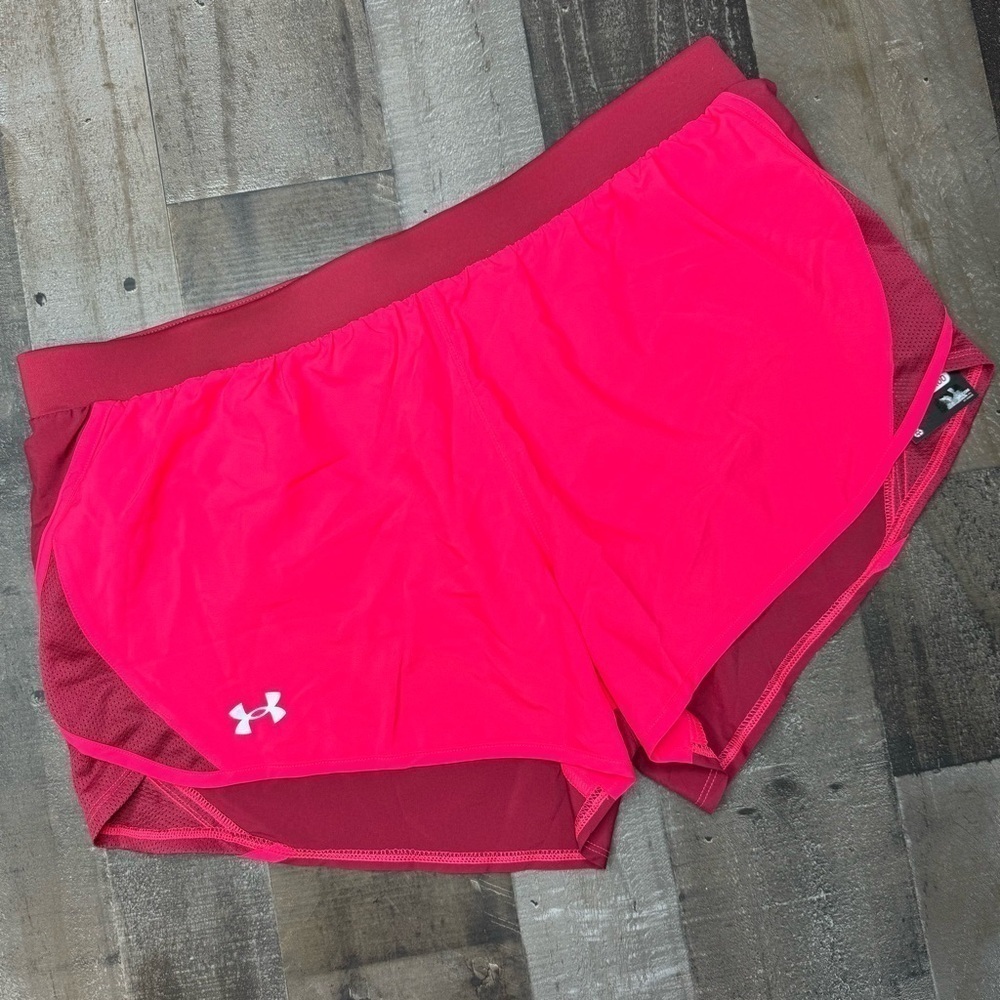 NWT Under Armour Fly By 2.0 Short size XL